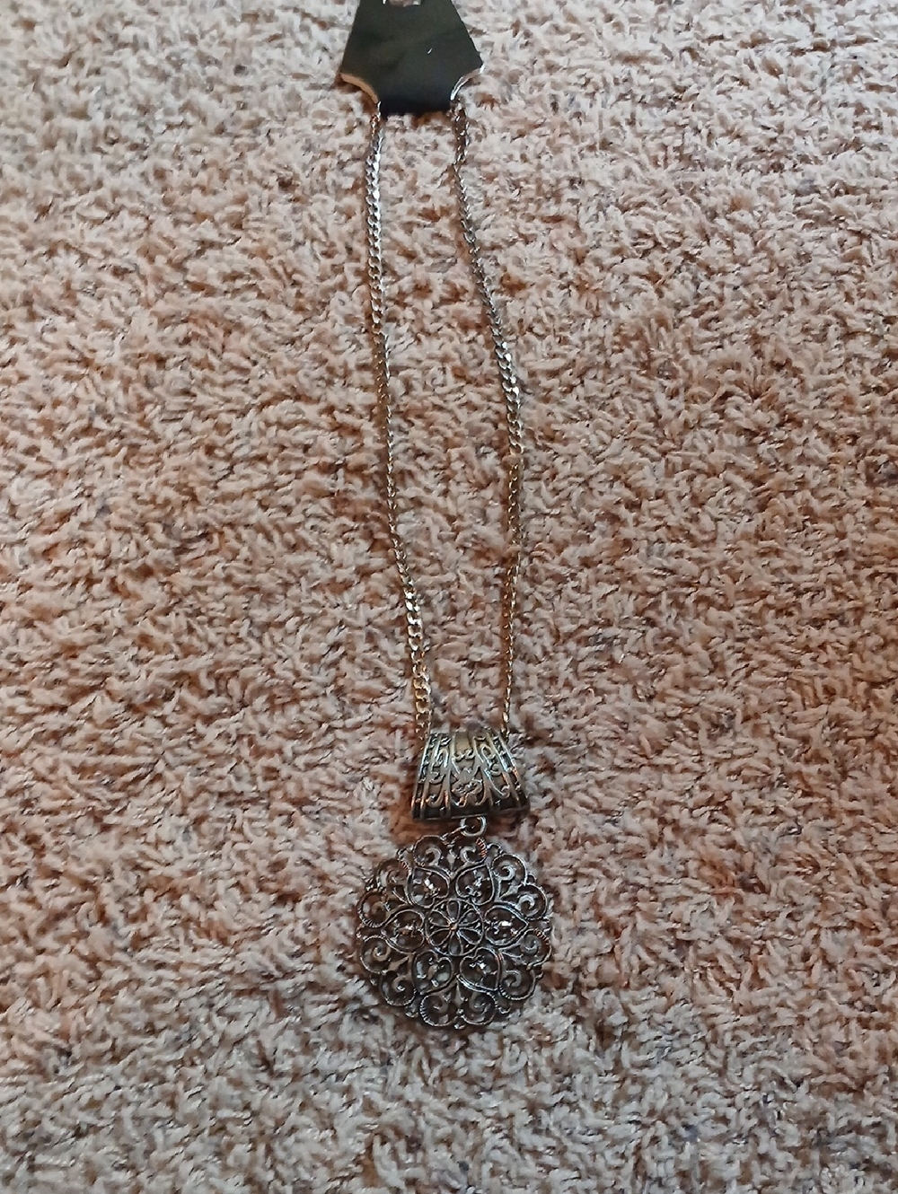 Silver Filigree Pendant Necklace - Elegant Women’s Jewelry